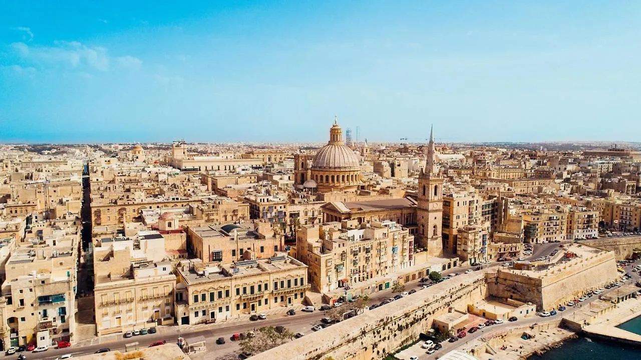 Comfy 2 Bedroom Flat In The Heart Of Valletta Apartment